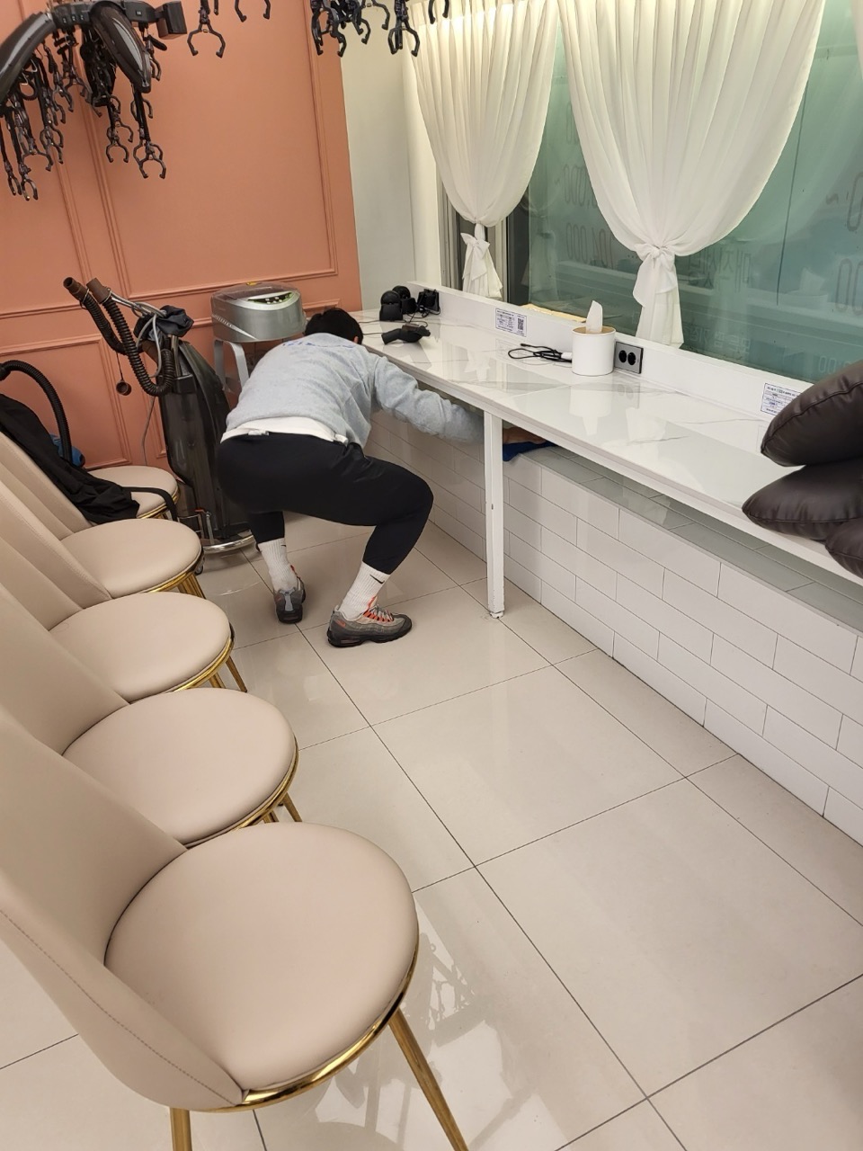 미용실청소 작업 1